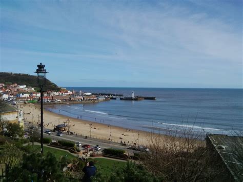 Scarborough Sea View © Tanya cc-by-sa/2.0 :: Geograph Britain and Ireland