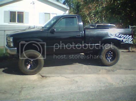 91 chevy c1500,lifted | LayItLow.com Lowrider Forums