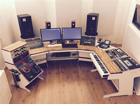 7 DIY Studio Desk Plans for the Coolest Music Station Ever!