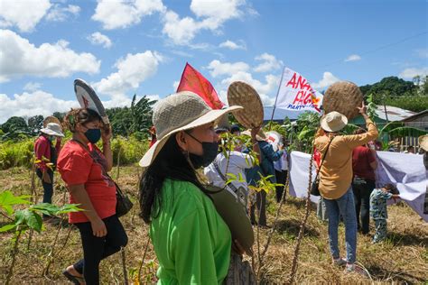 Urban and Rural Women at the Forefront of Reclaiming Their Land – Social Text