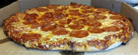 Pizza Quixote: Review: Domino's Brooklyn Style Pizza