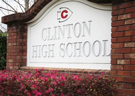 Clinton High School announces changes to Graduation Ceremony plans - The Clinton Courier