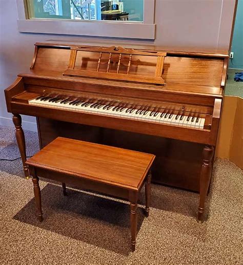 Used Pianos | Michael Lipnicki Fine Pianos