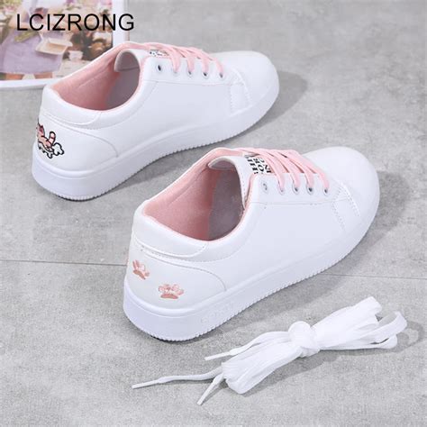 LCIZRONG 2019 New Cute Women Casual Shoes Cat Lace Up White Vulcanize Shoes Woman 3 Colors ...