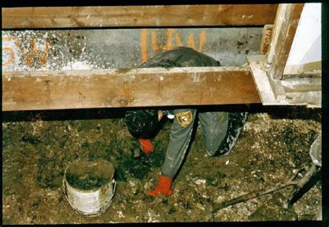 Rare JOHN WAYNE GACY Crime Scene Photos – CVLT Nation