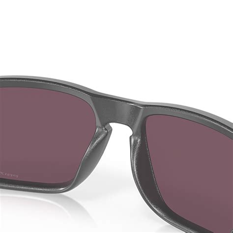 Oakley Holbrook Sunglasses | Uncrate Supply