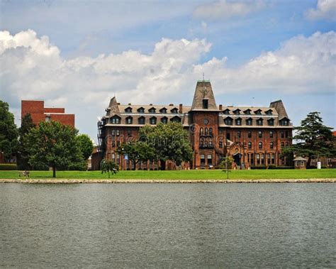 Hampton Virginia Waterfront Brick Architecture Stock Foto - Afbeelding bestaande uit building ...