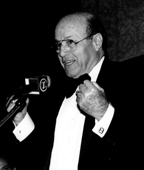 Joe Garagiola, Hall of Fame Broadcaster, Dies