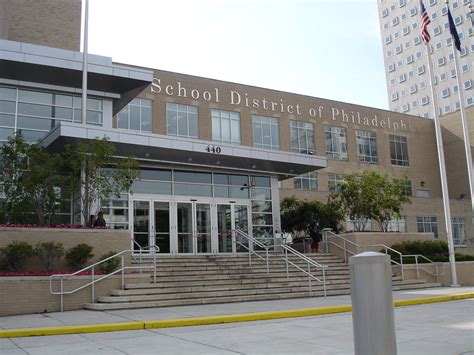 Philadelphia School District Headquarters | photo by It's Ou… | Flickr