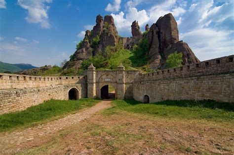 Belogradchik Rocks, Bulgaria | Bored Panda