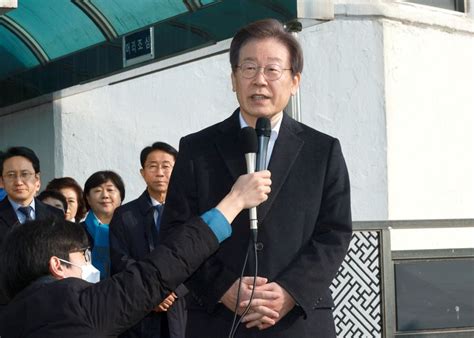 South Korea opposition leader hopes for end to 'politics of hate' after ...