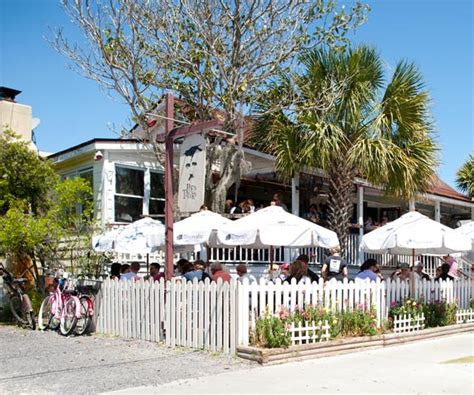 Charleston SC Free Things to do Sullivan’s Island - Flavorverse