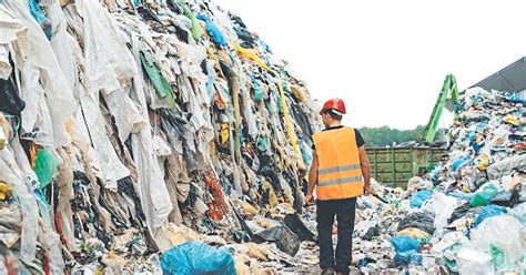 Landfill fashion: the fashion industry’s biggest secret