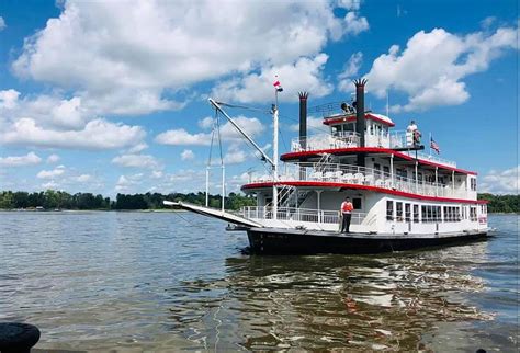 Mark Twain Riverboat Ranked One of the Best River Cruises in MO