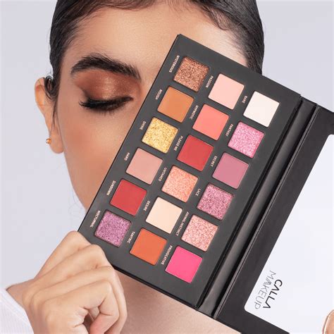 CALLA Makeup Eyeshadow The Glamorous Palette - 18 Colors - CM-218 at Nice One KSA