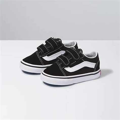 Toddlers Old Skool V | Shop Toddler Shoes At Vans