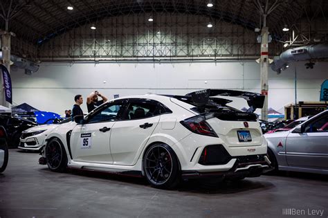 Rear Quarter of Modified Civic Type-R at Wekfest Chicago - BenLevy.com