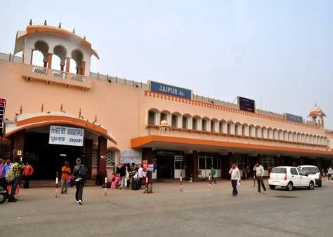 Jaipur Railway Station Transfer - TripByExperts