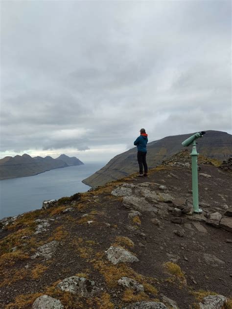 Rock climbing in the Faroe Islands - NATA