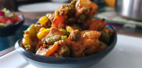 Mixed Vegetable Curry | Spoon And Hand