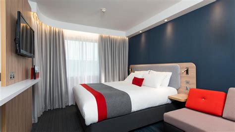 Holiday Inn Express Bristol - Filton from $43. Bristol Hotel Deals ...