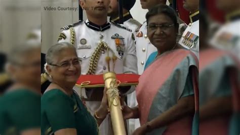 Padma Awards 2023: Sudha Murthy receives Padma Bhushan from President ...