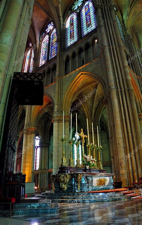 Reims Cathedral interior Stock Photo by ©alexhol2003 4088377