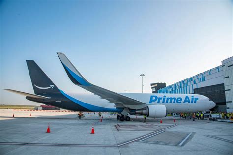 Gallery: Amazon Launches Kentucky Air Cargo Hub | Aviation Week Network