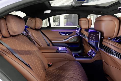 Mercedes reveals all-new S-Class, with major upgrades to computing power, and electric versions ...