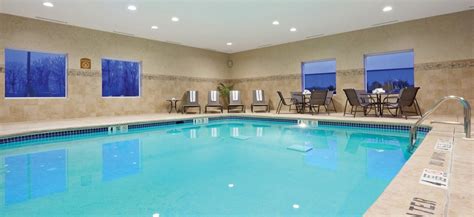 Holiday Inn Express Evansville West, an IHG Hotel in Evansville | Best Rates & Deals on Orbitz