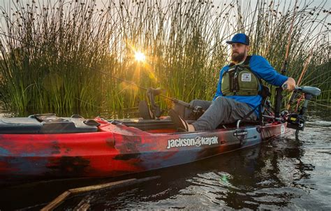 Best Kayak Motor in 2023: Top Trolling Motors for Kayaks and Canoes