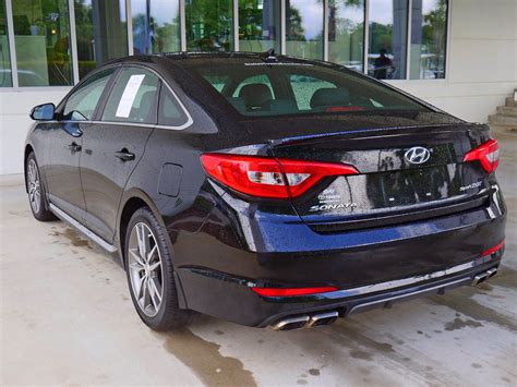 Pre-Owned 2017 Hyundai Sonata Sport 2.0T FWD 4D Sedan