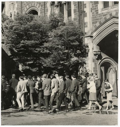 Queuing for the University of Canterbury library | canterburystories.nz