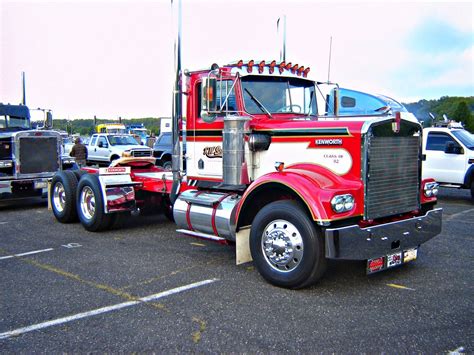 Semitrckn — Kenworth custom W900A