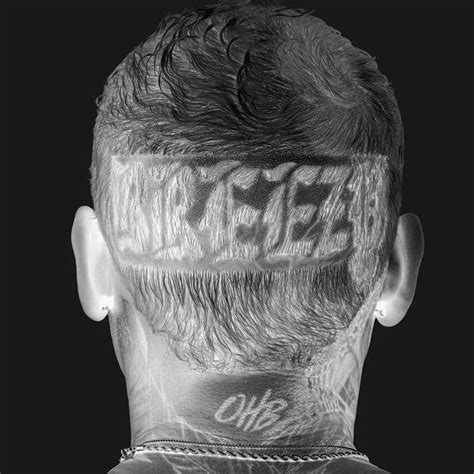 Chris Brown - Breezy (Deluxe) - Reviews - Album of The Year