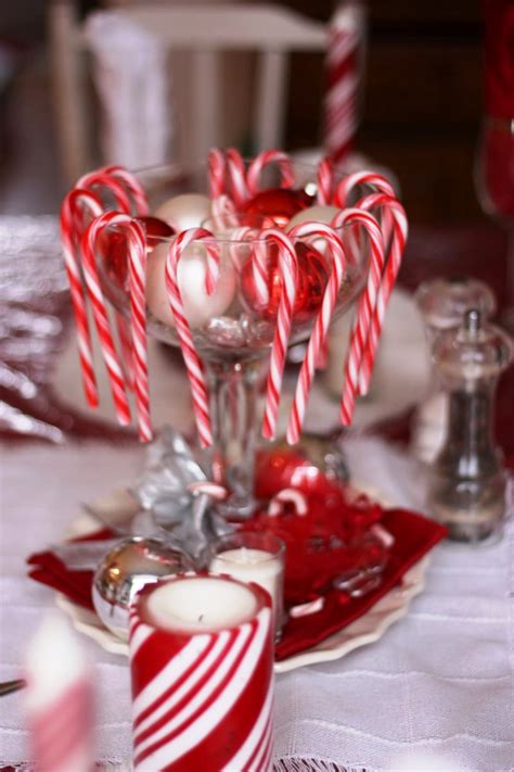 15 Candy Cane Christmas Decor Ideas