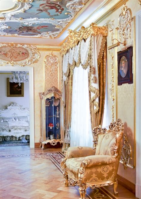 Luxurious Rococo Style Apartment Design - DigsDigs