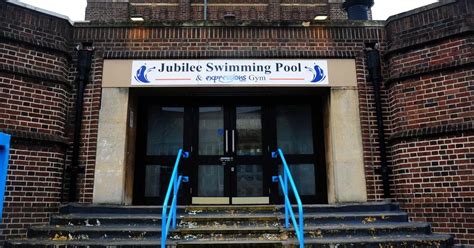 Jubilee Pool will stay open but no deal yet, as council looks to cut ...