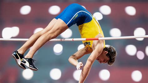 Sweden's Armand Duplantis breaks Pole Vault world record | Athletics News | Sky Sports