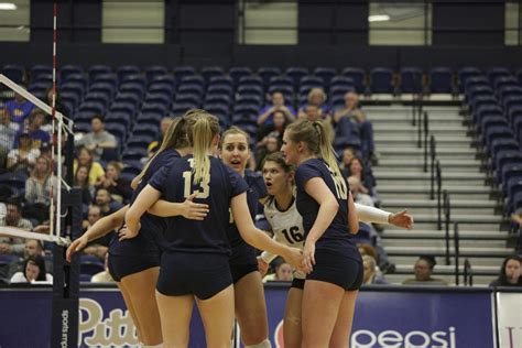 Pitt volleyball earns spot in 2017 NCAA tournament