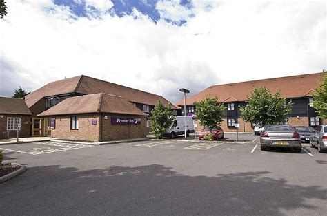 PREMIER INN AYLESBURY HOTEL - Updated 2024 Prices & Reviews (England)