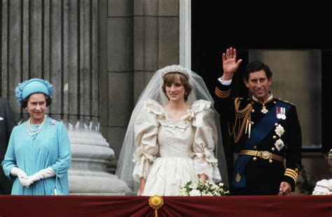 See Prince Charles and Princess Diana's Wedding Pictures | POPSUGAR Celebrity