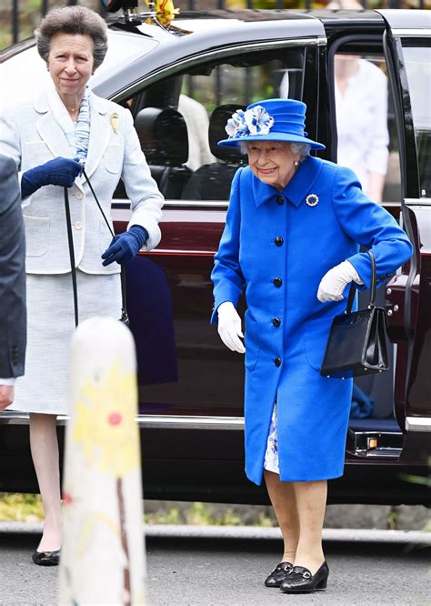 Queen Elizabeth II Tours Scotland With Daughter Princess Anne: Photos