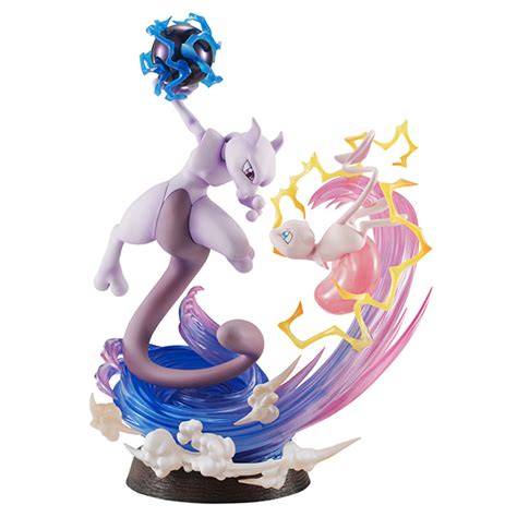 Jaw-dropping Pokémon figure recreates the climactic Mew vs. Mewtwo ...