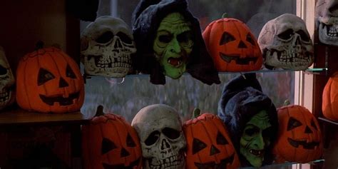 My Favourite Horror Movies to Watch on Halloween | 25YL