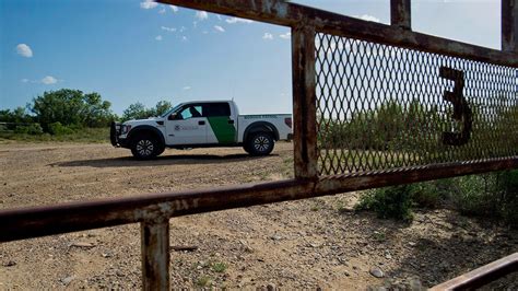 Video captures Border Patrol rescuing five migrants struggling to cross ...