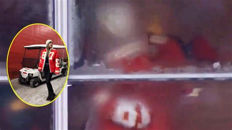 WATCH: The Kansas chilly weather blurring up Taylor Swift's Suit window at Arrowhead at the ...