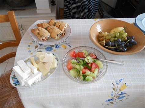 Naxos Food Tour with Cooking Class and Olive Oil Tasting - Grekaddict.com