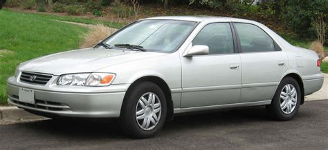 File:2000-01 Toyota Camry.jpg - Wikimedia Commons