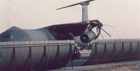 Crash of a Lockheed C-141B Starlifter at Travis AFB | Bureau of Aircraft Accidents Archives